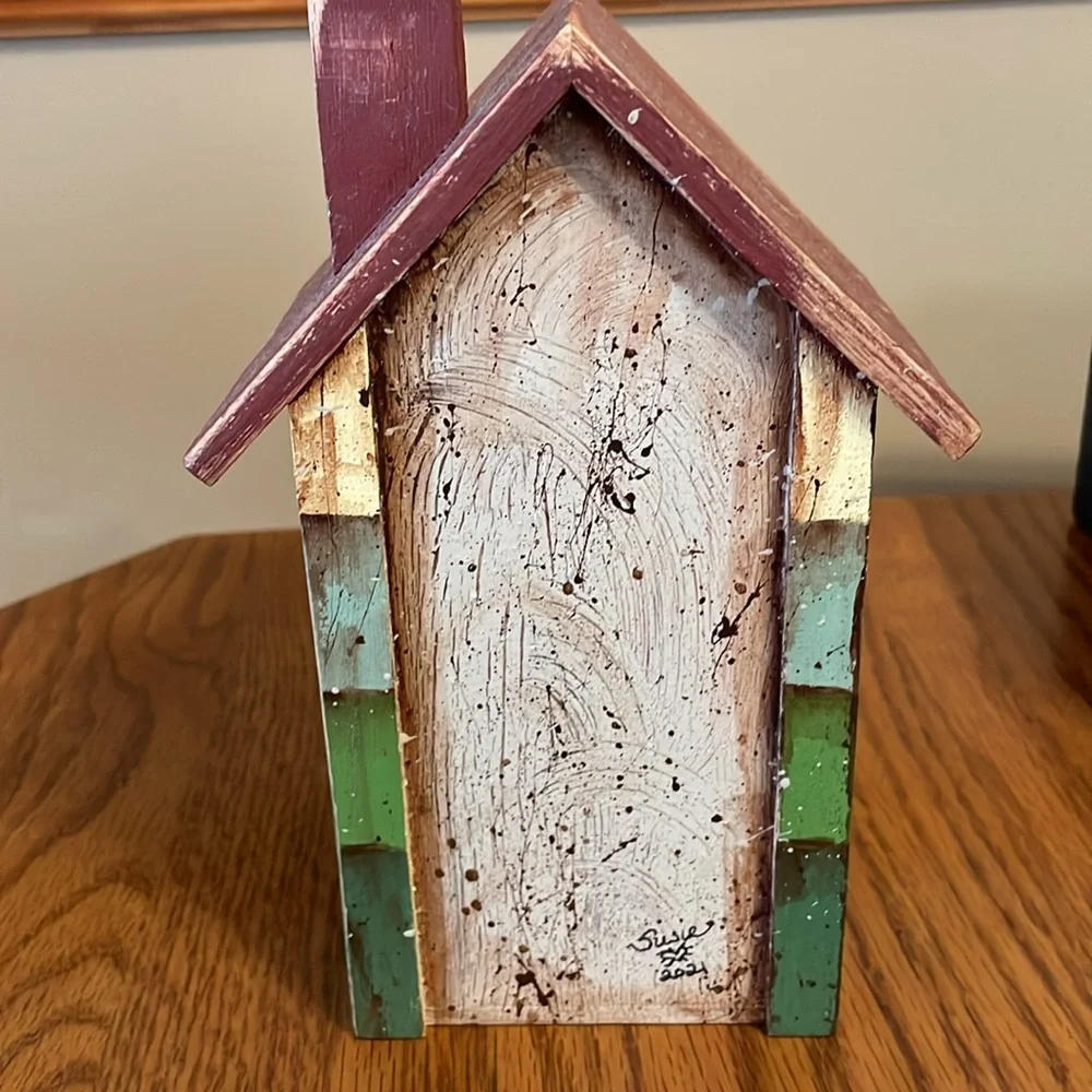Rustic Birdhouse with Red Star